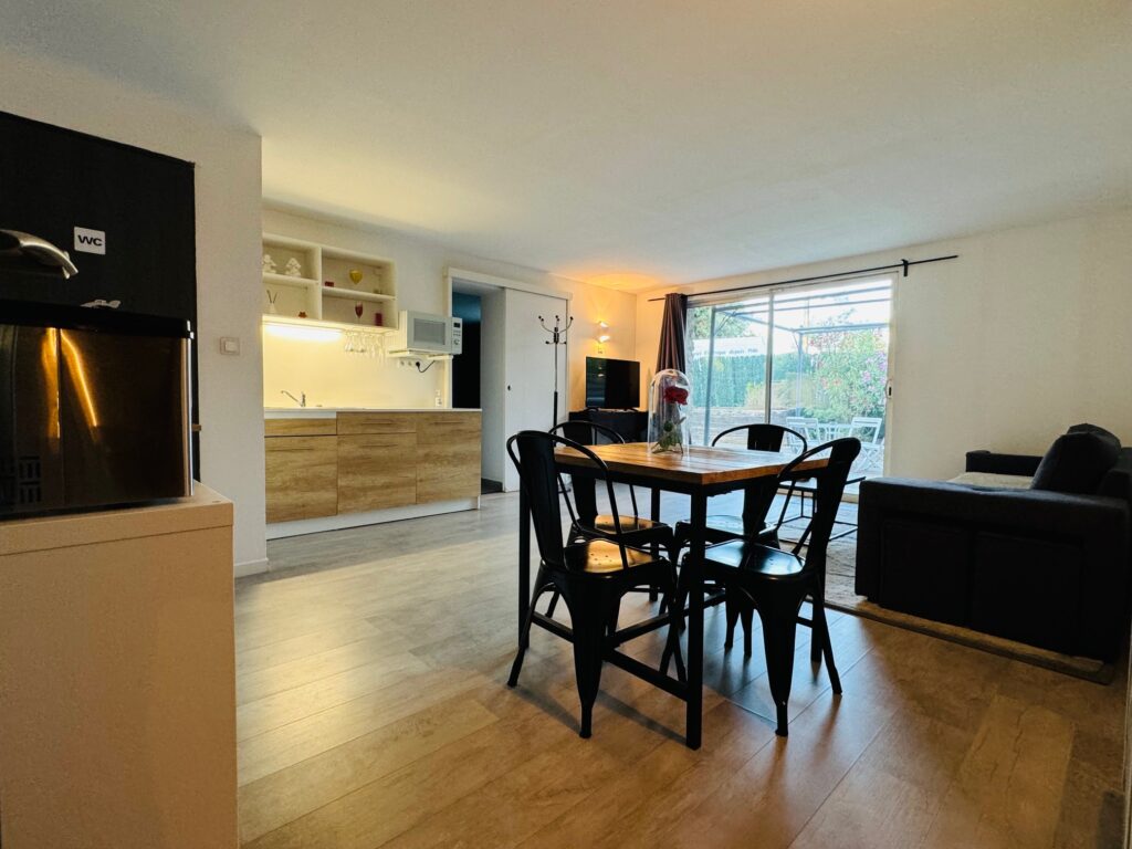 Love room isle sur la sorgue